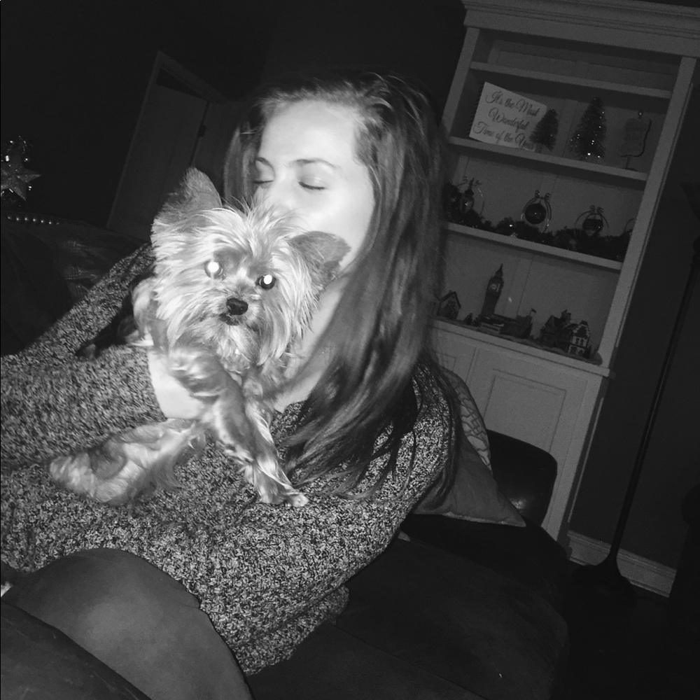 Meet your Posher, Alexandra